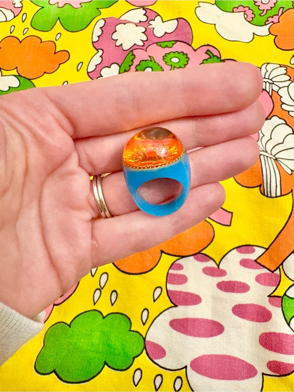 1970s Capricorn Zodiac Statement Bubble Ring - Picture 4 of 7